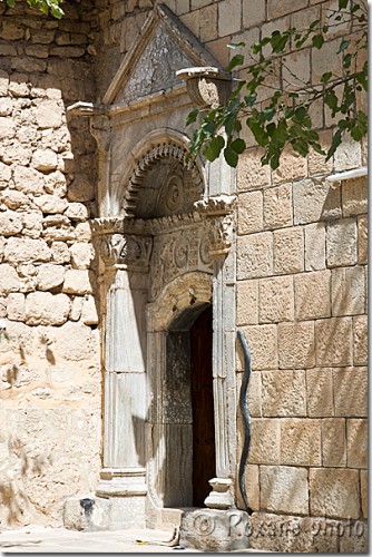 Entrée du Temple yézidi de Lalesh